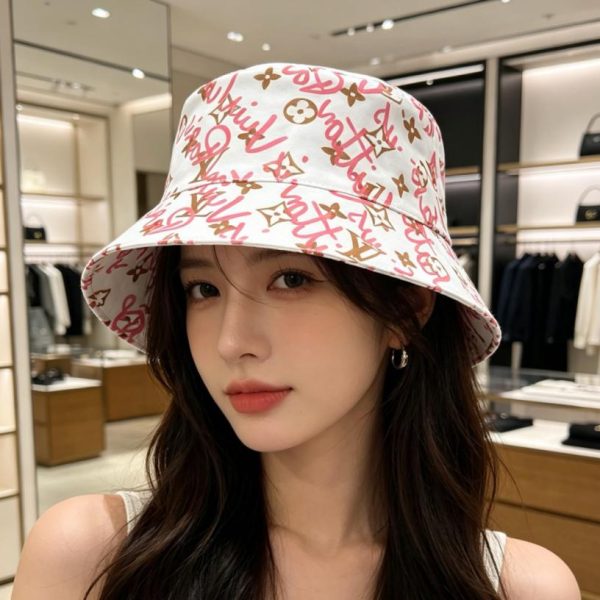 replica,repliche,fake,1:1,earrings,bracelet,ring,jewelry Cappello a secchiello Louis Vuitton con monogramma graffiti (DB6B6Z)