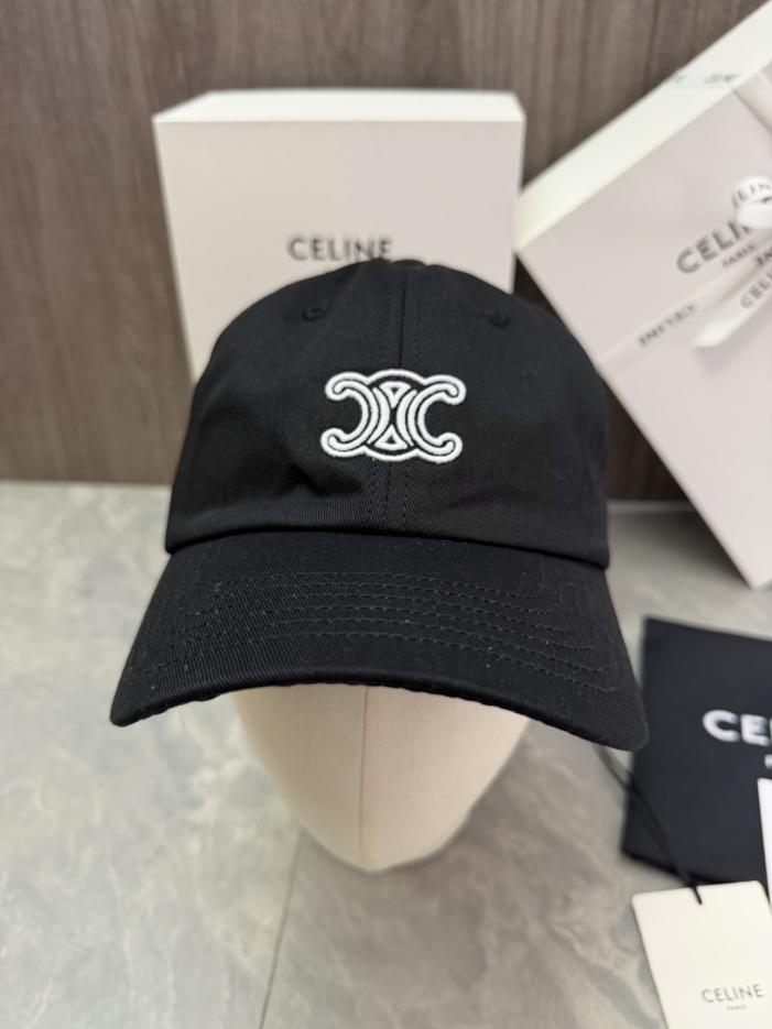 replica,repliche,fake,1:1,earrings,bracelet,ring,jewelry Si tratta di un cappello CELINE realizzato su misura, caratterizzato dall’iconico logo a doppia C con trionfo (NXV1CY) ricamato sul corpo. replica,repliche,fake,1:1,earrings,bracelet,ring,jewelry Si tratta di un cappello CELINE realizzato su misura, caratterizzato dall’iconico logo a doppia C con trionfo (NXV1CY) ricamato sul corpo.