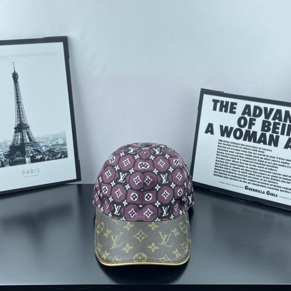 replica,repliche,fake,1:1,earrings,bracelet,ring,jewelry Nuovo cappellino da baseball originale Louis Vuitton (QNWCBK)