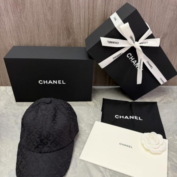 replica,repliche,fake,1:1,earrings,bracelet,ring,jewelry Cappellino da baseball originale CHANEL personalizzato (LAYLM0)