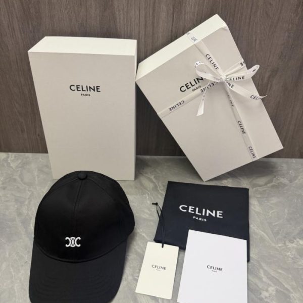 replica,repliche,fake,1:1,earrings,bracelet,ring,jewelry Logo CELINE originale con doppia C a trionfo ricamato su misura (YA3B6N)