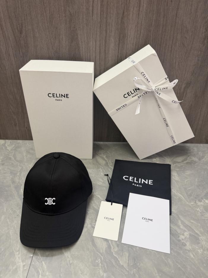 replica,repliche,fake,1:1,earrings,bracelet,ring,jewelry Logo CELINE originale con doppia C a trionfo ricamato su misura (YA3B6N) replica,repliche,fake,1:1,earrings,bracelet,ring,jewelry Logo CELINE originale con doppia C a trionfo ricamato su misura (YA3B6N)