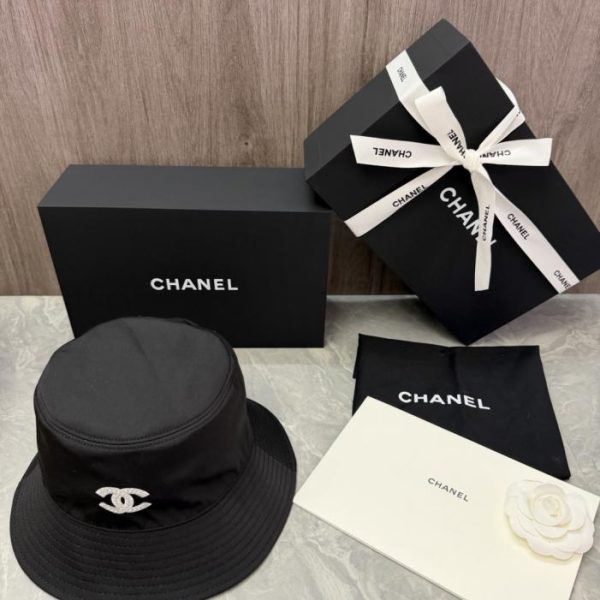 replica,repliche,fake,1:1,earrings,bracelet,ring,jewelry Cappello da pescatore originale CHANEL, realizzato su misura (891DIR)