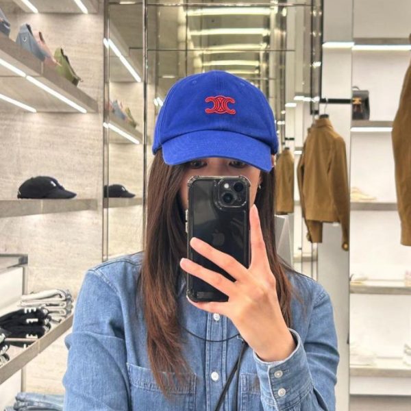 replica,repliche,fake,1:1,earrings,bracelet,ring,jewelry Versione acquistabile sul sito ufficiale CELINE. Originale e personalizzata! Cappellino da baseball di ultima generazione con scritta semplice, stile celebrità (036B7D)