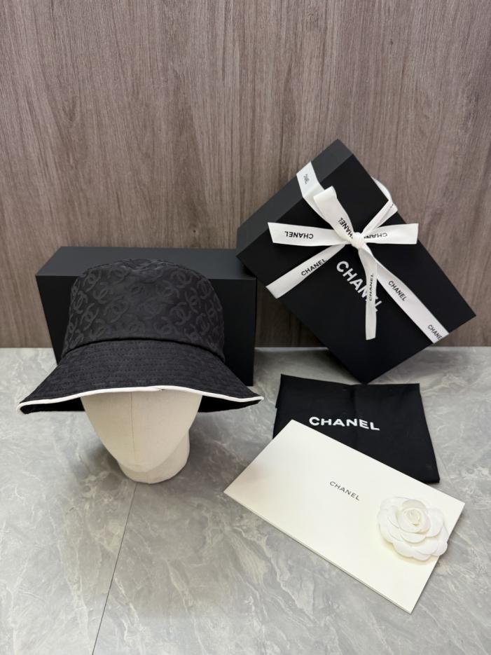 replica,repliche,fake,1:1,earrings,bracelet,ring,jewelry Cappello a secchiello originale CHANEL realizzato su misura (CNL04H) replica,repliche,fake,1:1,earrings,bracelet,ring,jewelry Cappello a secchiello originale CHANEL realizzato su misura (CNL04H)