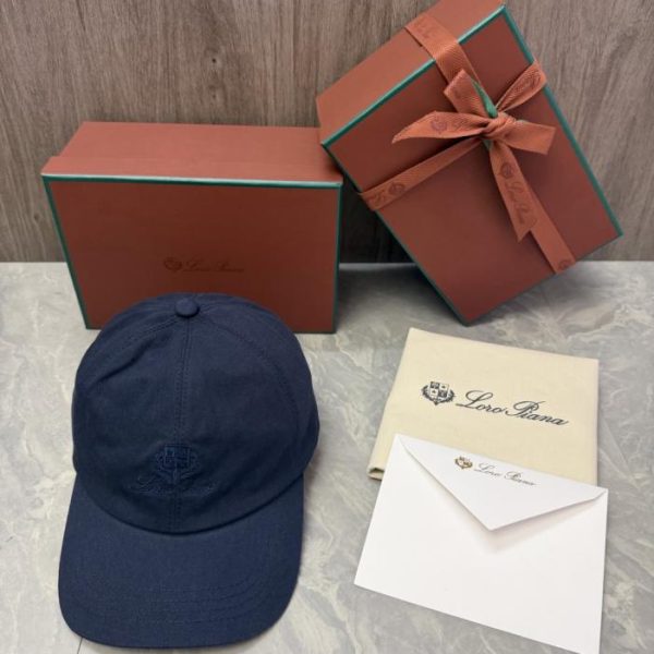 replica,repliche,fake,1:1,earrings,bracelet,ring,jewelry Cappellino da baseball Loro Piana Storm System (WMFK66)