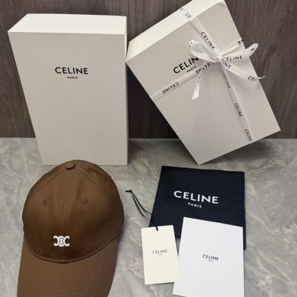 replica,repliche,fake,1:1,earrings,bracelet,ring,jewelry Logo CELINE originale con doppia C a trionfo ricamato su misura (ZJ8YDW)
