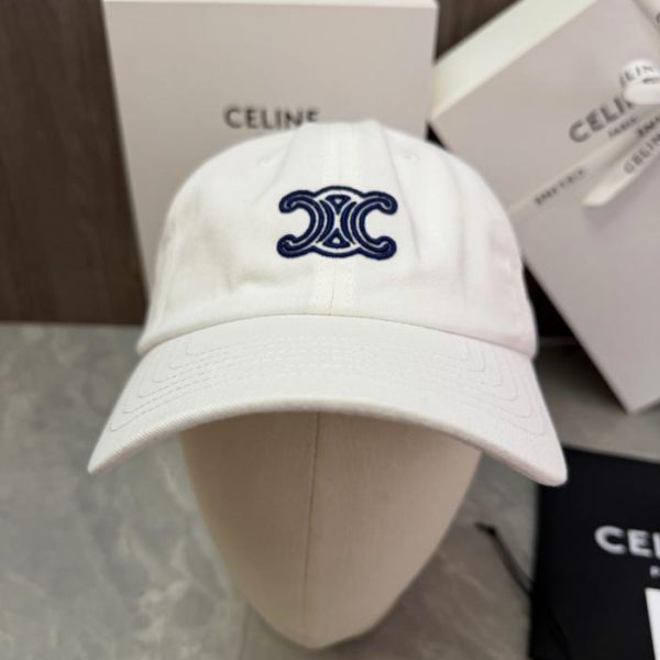 replica,repliche,fake,1:1,earrings,bracelet,ring,jewelry Cappello originale CELINE personalizzato con logo Triomphe doppia C ricamato (3U5X04)