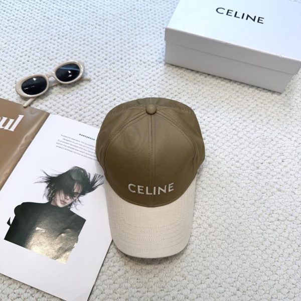 replica,repliche,fake,1:1,earrings,bracelet,ring,jewelry Il nuovo cappellino da baseball di CELINE con scritta minimalista, un modello indossato dalle celebrità (V9HL3C)