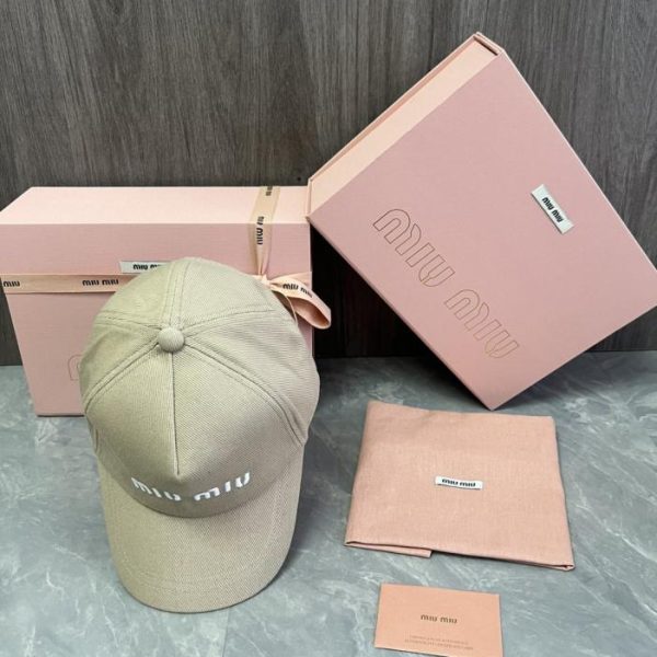 replica,repliche,fake,1:1,earrings,bracelet,ring,jewelry Cappellino da baseball MiuMiu Original Custom Macaron Color (ATXMJN)