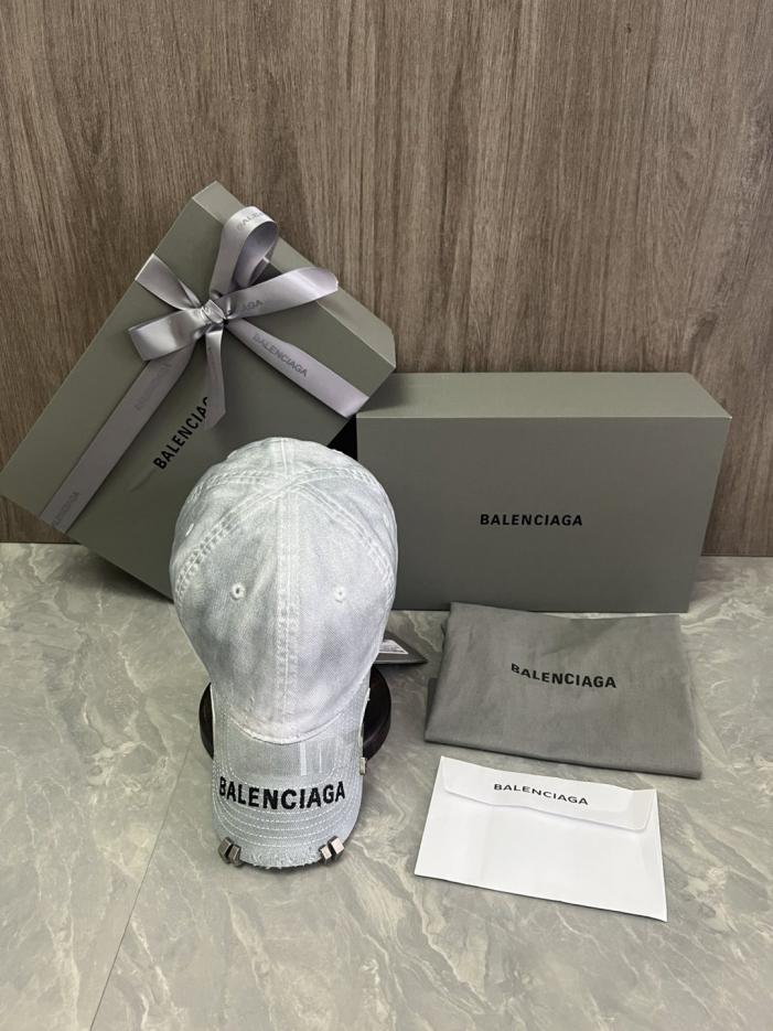 replica,repliche,fake,1:1,earrings,bracelet,ring,jewelry Cappellino da baseball Balenciaga (ESL1HT) – acquistato tramite un intermediario replica,repliche,fake,1:1,earrings,bracelet,ring,jewelry Cappellino da baseball Balenciaga (ESL1HT) – acquistato tramite un intermediario