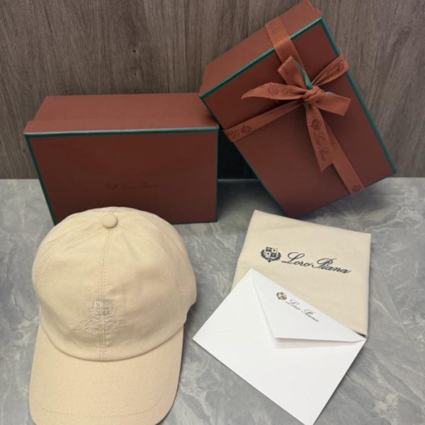replica,repliche,fake,1:1,earrings,bracelet,ring,jewelry Cappellino da baseball Loro Piana Storm System (M2D7C4)