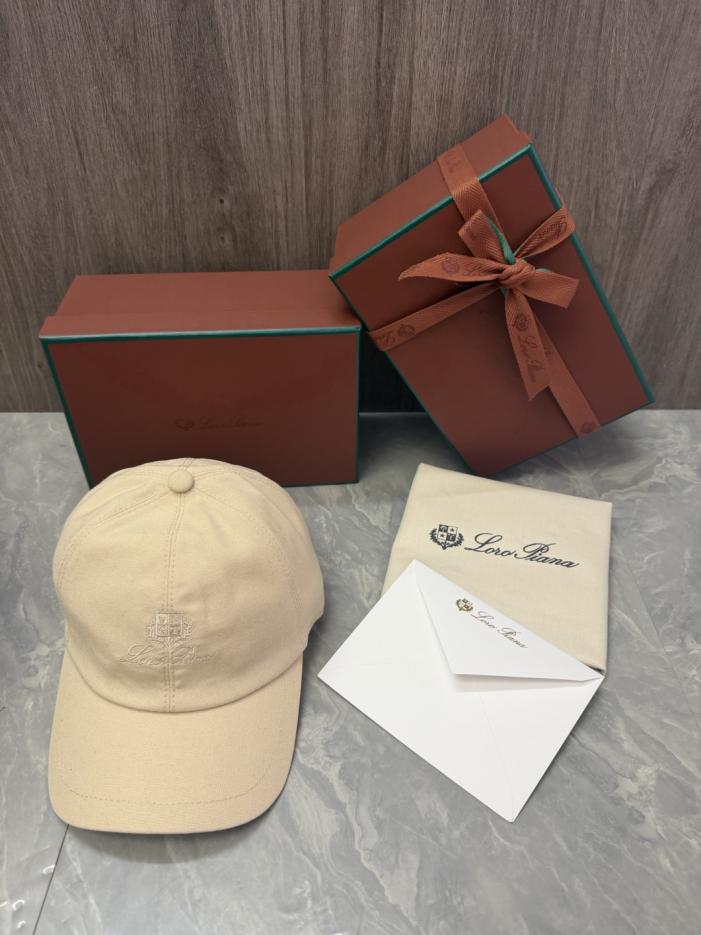 replica,repliche,fake,1:1,earrings,bracelet,ring,jewelry Cappellino da baseball Loro Piana Storm System (M2D7C4) replica,repliche,fake,1:1,earrings,bracelet,ring,jewelry Cappellino da baseball Loro Piana Storm System (M2D7C4)