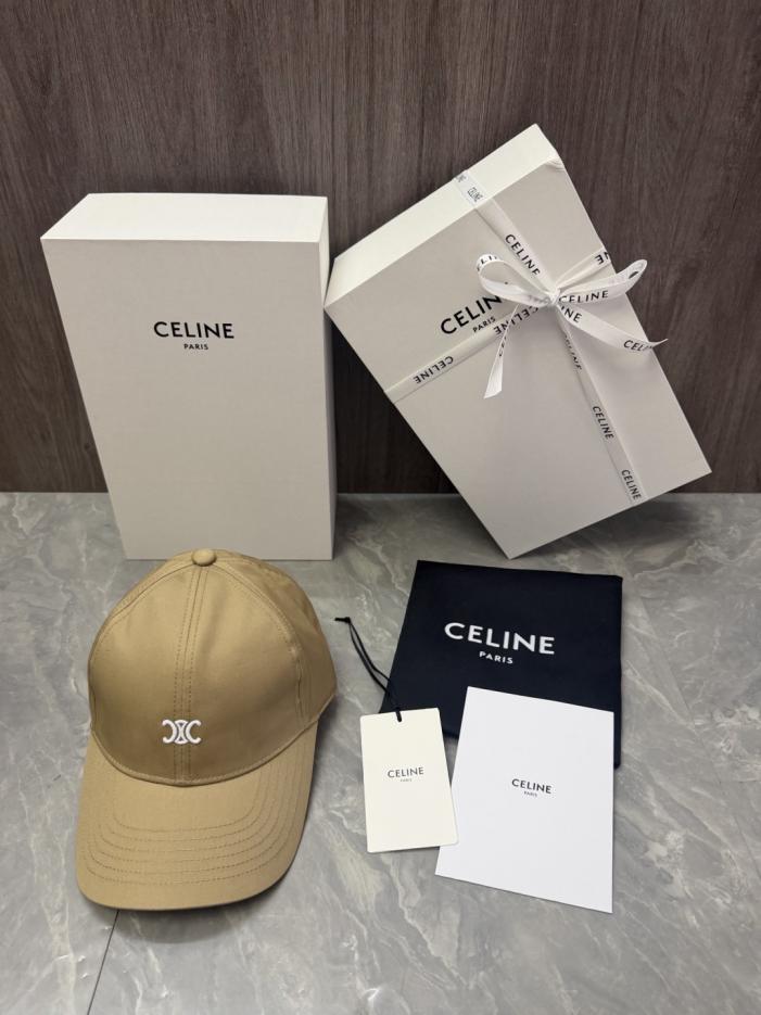 replica,repliche,fake,1:1,earrings,bracelet,ring,jewelry Cappello CELINE originale personalizzato con logo Triomphe Double C ricamato (53T93H) replica,repliche,fake,1:1,earrings,bracelet,ring,jewelry Cappello CELINE originale personalizzato con logo Triomphe Double C ricamato (53T93H)