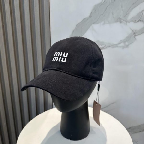 replica,repliche,fake,1:1,earrings,bracelet,ring,jewelry Cappellino da baseball MiuMiu Original, nuovo modello, in puro cotone lavato (K14B14)