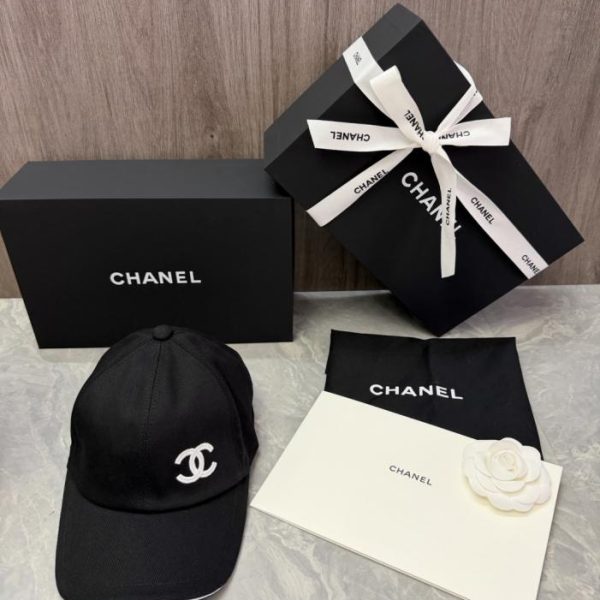 replica,repliche,fake,1:1,earrings,bracelet,ring,jewelry Cappellino da baseball originale CHANEL personalizzato (FU24OJ)