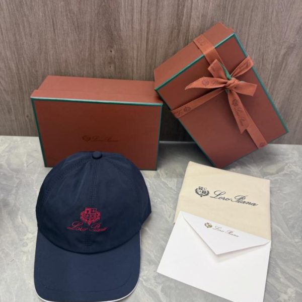 replica,repliche,fake,1:1,earrings,bracelet,ring,jewelry Cappellino da baseball Loro Piana Storm System (1OUFS9)