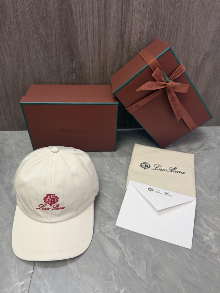 replica,repliche,fake,1:1,earrings,bracelet,ring,jewelry Cappellino da baseball Loro Piana Storm System (JL2M1R) replica,repliche,fake,1:1,earrings,bracelet,ring,jewelry Cappellino da baseball Loro Piana Storm System (JL2M1R)