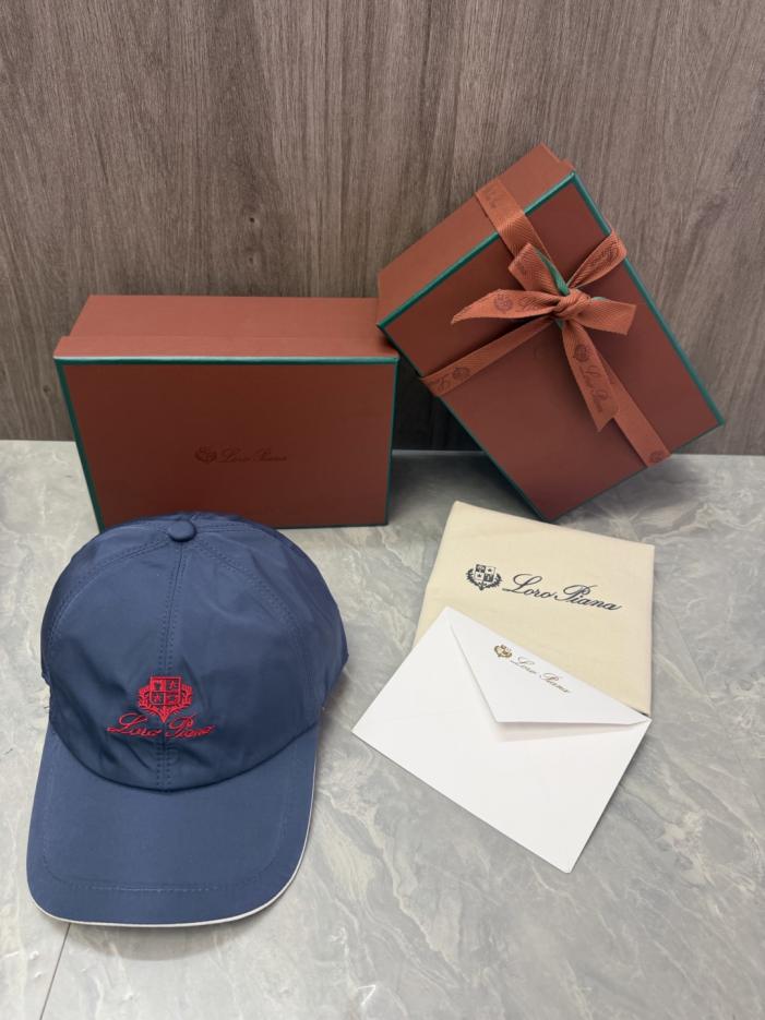 replica,repliche,fake,1:1,earrings,bracelet,ring,jewelry Cappellino da baseball Loro Piana Storm System (M7K9FG) replica,repliche,fake,1:1,earrings,bracelet,ring,jewelry Cappellino da baseball Loro Piana Storm System (M7K9FG)
