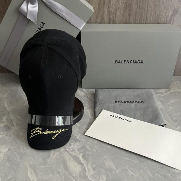 replica,repliche,fake,1:1,earrings,bracelet,ring,jewelry Cappello Bale Paris (HX9N9Z) – acquistato tramite un intermediario