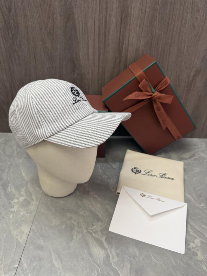 replica,repliche,fake,1:1,earrings,bracelet,ring,jewelry Cappellino da baseball a righe Loro Piana Storm System (BNVI9S) replica,repliche,fake,1:1,earrings,bracelet,ring,jewelry Cappellino da baseball a righe Loro Piana Storm System (BNVI9S)