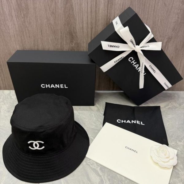 replica,repliche,fake,1:1,earrings,bracelet,ring,jewelry Cappello a secchiello originale CHANEL realizzato su misura (Y301IA)
