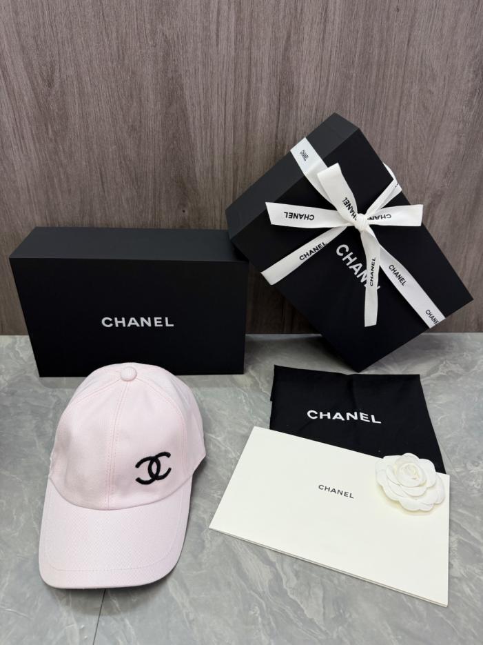 replica,repliche,fake,1:1,earrings,bracelet,ring,jewelry Cappellino da baseball originale CHANEL personalizzato (0MR4UA) replica,repliche,fake,1:1,earrings,bracelet,ring,jewelry Cappellino da baseball originale CHANEL personalizzato (0MR4UA)