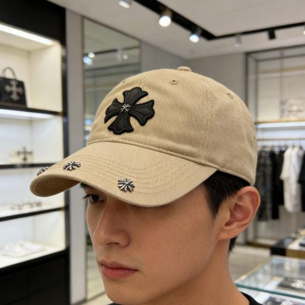 replica,repliche,fake,1:1,earrings,bracelet,ring,jewelry Cappellino da baseball Chrome Hearts con croce effetto invecchiato (HMULQ4)