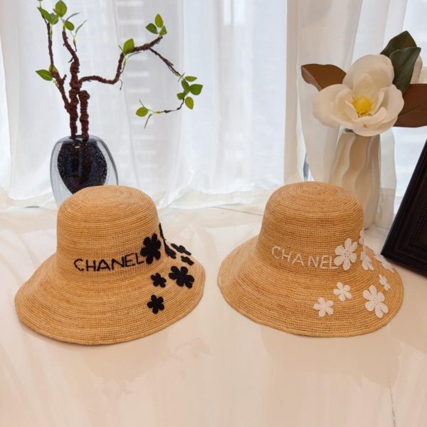 Nuovo cappello da sole in rafia lavorato all'uncinetto di Chanel (GN9FYS)