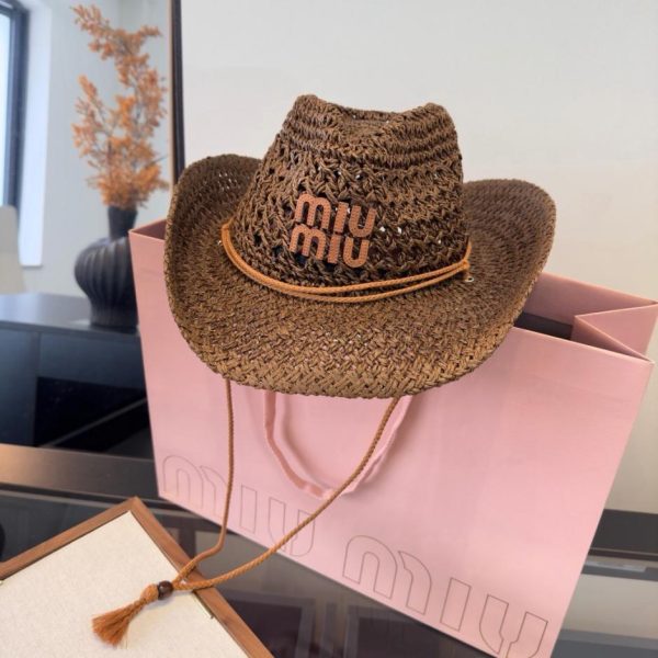 replica,repliche,fake,1:1,earrings,bracelet,ring,jewelry Il nuovo fedora di MiuMiu, realizzato in paglia salata, circonferenza della testa 57 cm (RCEHR1)
