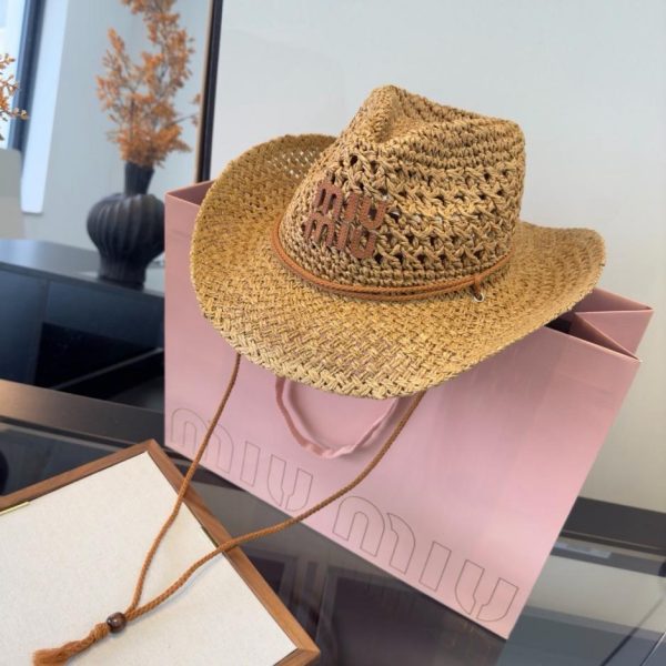 replica,repliche,fake,1:1,earrings,bracelet,ring,jewelry Il nuovo fedora di MiuMiu, realizzato in paglia salata, circonferenza della testa 57 cm (V66QEW)