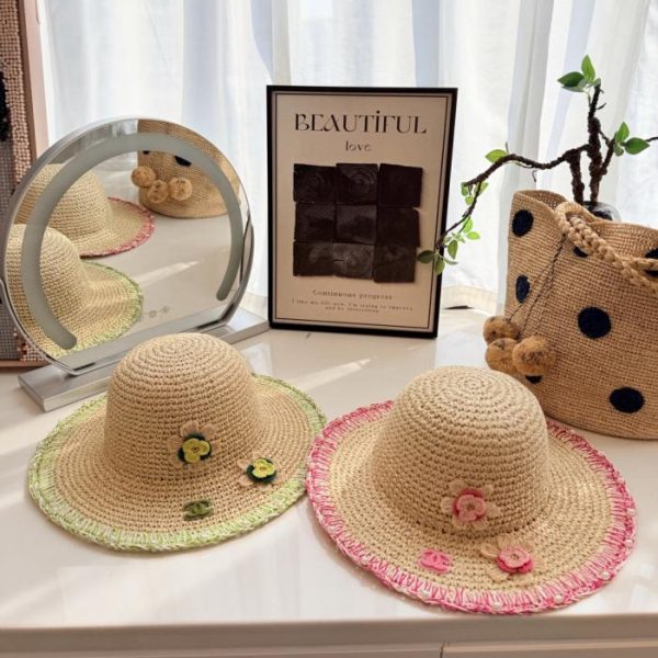 replica,repliche,fake,1:1,earrings,bracelet,ring,jewelry Cappello da sole Chanel stile resort, cappello di paglia lavorato a mano all’uncinetto per la protezione solare (ON89R7)