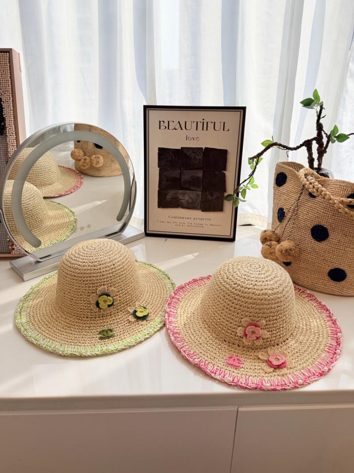 replica,repliche,fake,1:1,earrings,bracelet,ring,jewelry Cappello da sole Chanel stile resort, cappello di paglia lavorato a mano all’uncinetto per la protezione solare (ON89R7) replica,repliche,fake,1:1,earrings,bracelet,ring,jewelry Cappello da sole Chanel stile resort, cappello di paglia lavorato a mano all’uncinetto per la protezione solare (ON89R7)