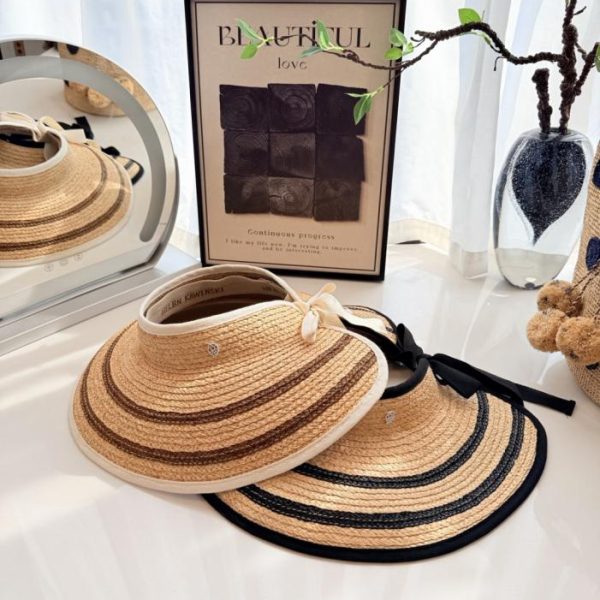 replica,repliche,fake,1:1,earrings,bracelet,ring,jewelry Cappello con visiera di Helen (M38XNS)