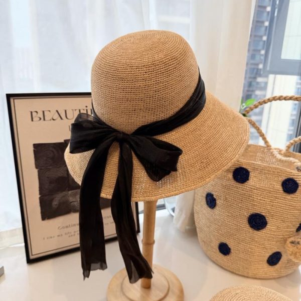 replica,repliche,fake,1:1,earrings,bracelet,ring,jewelry Cappello a tesa larga CELINE in rafia intrecciata a mano (M0JQ0A)