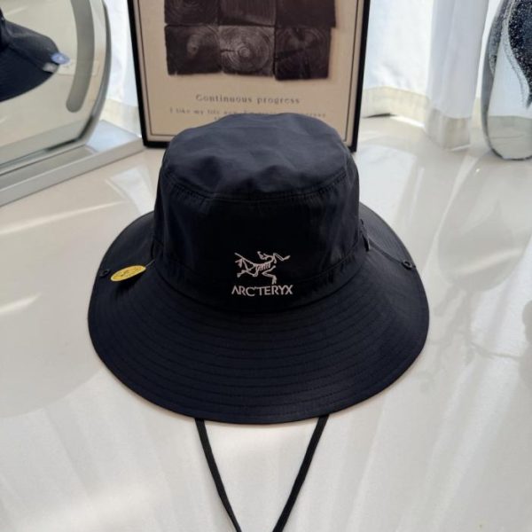 replica,repliche,fake,1:1,earrings,bracelet,ring,jewelry Cappello da pescatore Arc’teryx per attività all’aperto con protezione solare (6DQM0E)