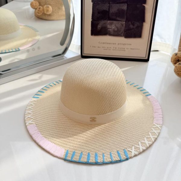 replica,repliche,fake,1:1,earrings,bracelet,ring,jewelry Cappello da sole Chanel stile resort, cappello di paglia a tesa larga color macaron, materiale in paglia naturale (QDUA1V)