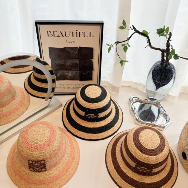 replica,repliche,fake,1:1,earrings,bracelet,ring,jewelry Cappello da pescatore in rafia a righe stile LOEWE, rafia tessuta a mano (DKODO6)