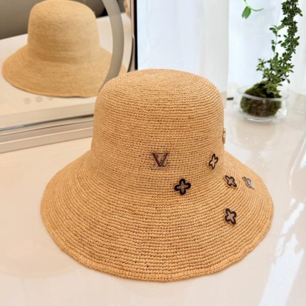 replica,repliche,fake,1:1,earrings,bracelet,ring,jewelry Cappello da pescatore in paglia Louis Vuitton, intrecciato a mano in rafia naturale (M33HH2)