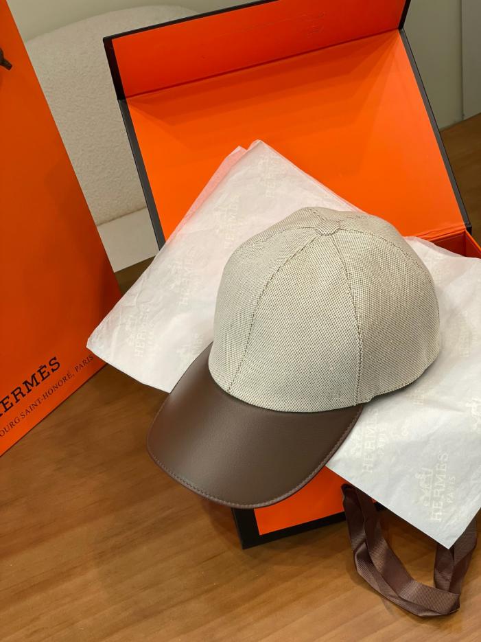 replica,repliche,fake,1:1,earrings,bracelet,ring,jewelry Cappellino da baseball Hermès a blocchi di colore (SL385T) replica,repliche,fake,1:1,earrings,bracelet,ring,jewelry Cappellino da baseball Hermès a blocchi di colore (SL385T)
