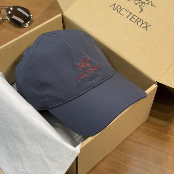 replica,repliche,fake,1:1,earrings,bracelet,ring,jewelry Nuovo cappellino da baseball multicolore ARC’TERYX (2LMGSG)