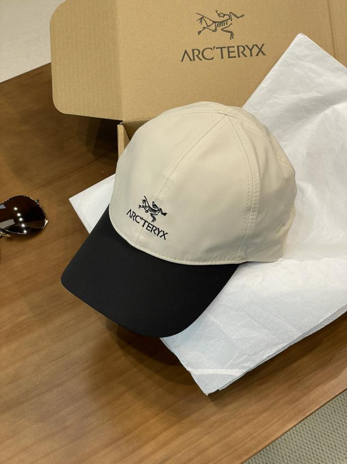 replica,repliche,fake,1:1,earrings,bracelet,ring,jewelry Nuovo cappellino da baseball multicolore ARC’TERYX (7SX1S6) replica,repliche,fake,1:1,earrings,bracelet,ring,jewelry Nuovo cappellino da baseball multicolore ARC’TERYX (7SX1S6)