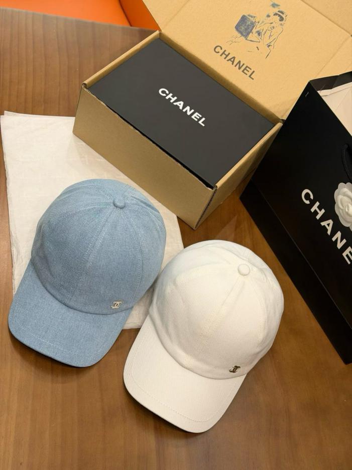 replica,repliche,fake,1:1,earrings,bracelet,ring,jewelry Il nuovo cappellino da baseball di Chanel (59DELY) replica,repliche,fake,1:1,earrings,bracelet,ring,jewelry Il nuovo cappellino da baseball di Chanel (59DELY)