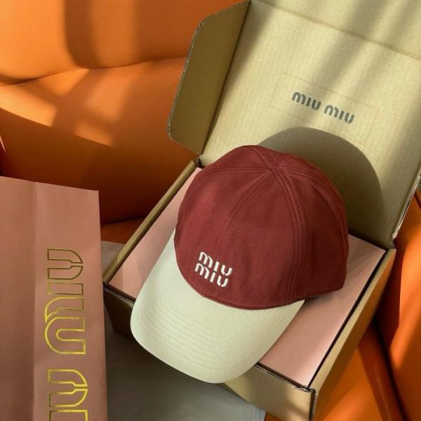 replica,repliche,fake,1:1,earrings,bracelet,ring,jewelry I nuovi cappellini da baseball di Miu Miu (QJQZGV)