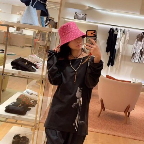 replica,repliche,fake,1:1,earrings,bracelet,ring,jewelry Cappello a secchiello/berretto da baseball in denim con monogramma Louis Vuitton (4YX9LL)