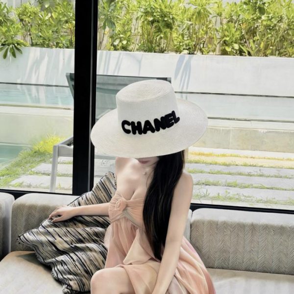 replica,repliche,fake,1:1,earrings,bracelet,ring,jewelry Il nuovo ed elegante cappello di paglia di CHANEL (HQ0NG3)