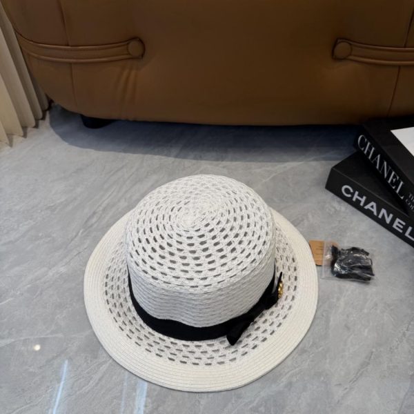 replica,repliche,fake,1:1,earrings,bracelet,ring,jewelry Nuovo cappello di paglia a tesa piatta di CHANEL (CX4EAE)