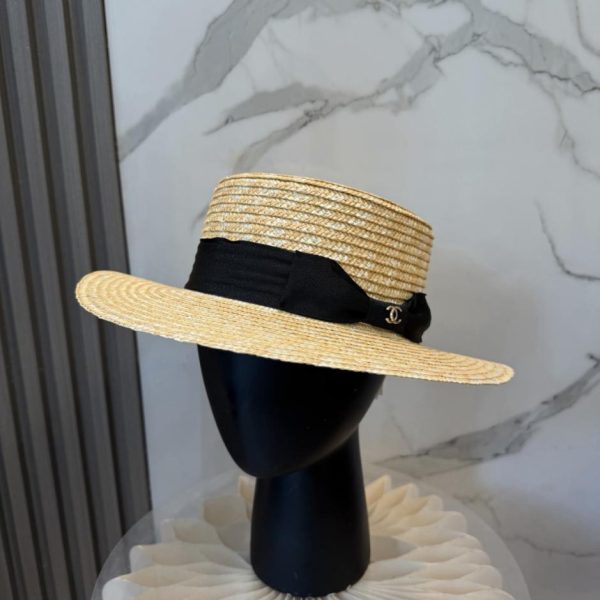 replica,repliche,fake,1:1,earrings,bracelet,ring,jewelry Cappello piatto ufficiale CHANEL, in paglia (7WF8HR)