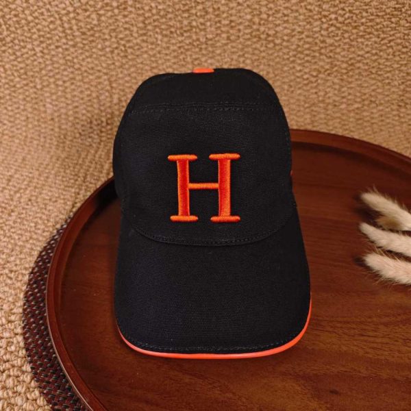 replica,repliche,fake,1:1,earrings,bracelet,ring,jewelry Cappellino da baseball classico ricamato Hermes (4DFI77)