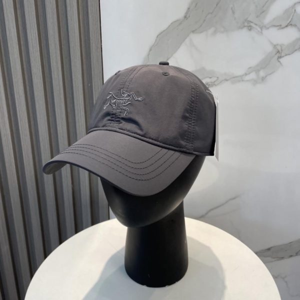 replica,repliche,fake,1:1,earrings,bracelet,ring,jewelry Cappello Arcteryx Small Bird, berretto da baseball con logo ricamato, cappello con protezione solare, modello per coppie (FVCF7C)